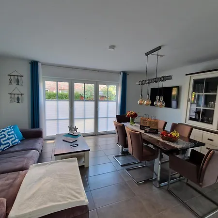 Apartamento Ferienwohnung Blick Am Tief 4 Sterne
