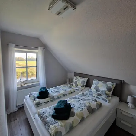 Ferienwohnung Blick Am Tief 4 Sterne *